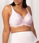 Triumph Embroidered Minimiser Underwire Bra