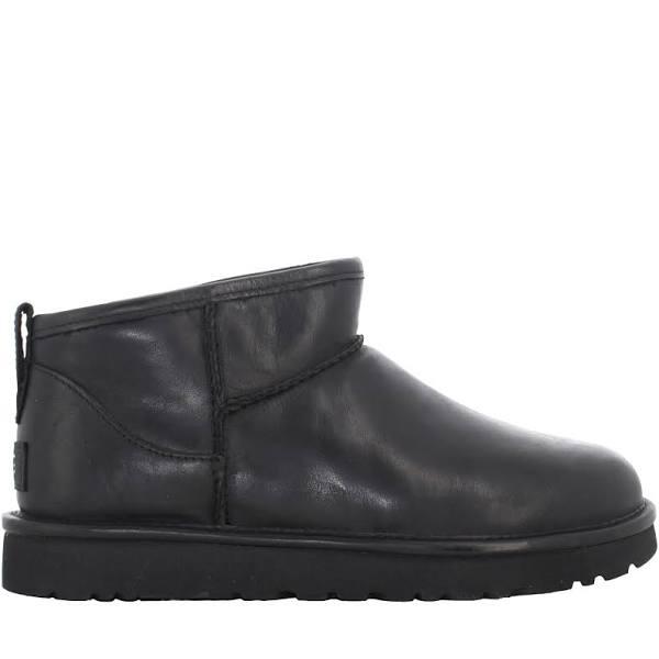 UGG Black Ultra Mini Leather Boots / Boots 37