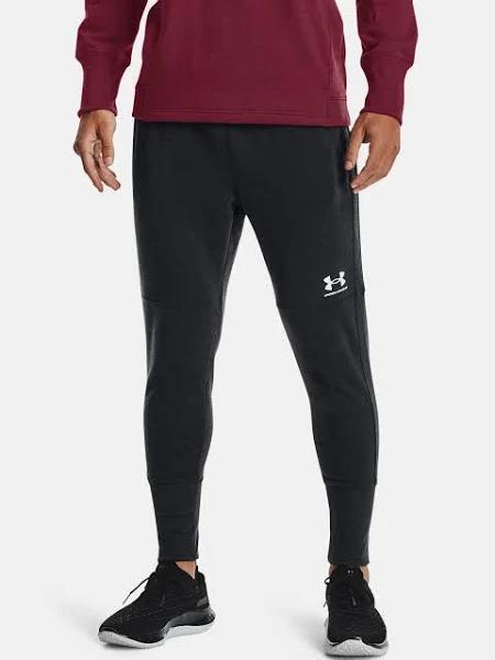 Under Armour Men's Accelerate Off-Pitch Joggers (Black/White) 2XL