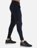 Under Armour Men's Accelerate Off-Pitch Joggers (Midnight Navy/Royal) L