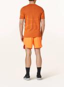 Under Armour Men's Peak Woven Shorts Orange SM