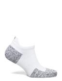 Under Armour Unisex ArmourDry Run Cushion No Show Tab Socks White MD