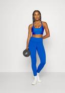 Under Armour Women's Infinity Mid Covered Sports Bra Blue MD