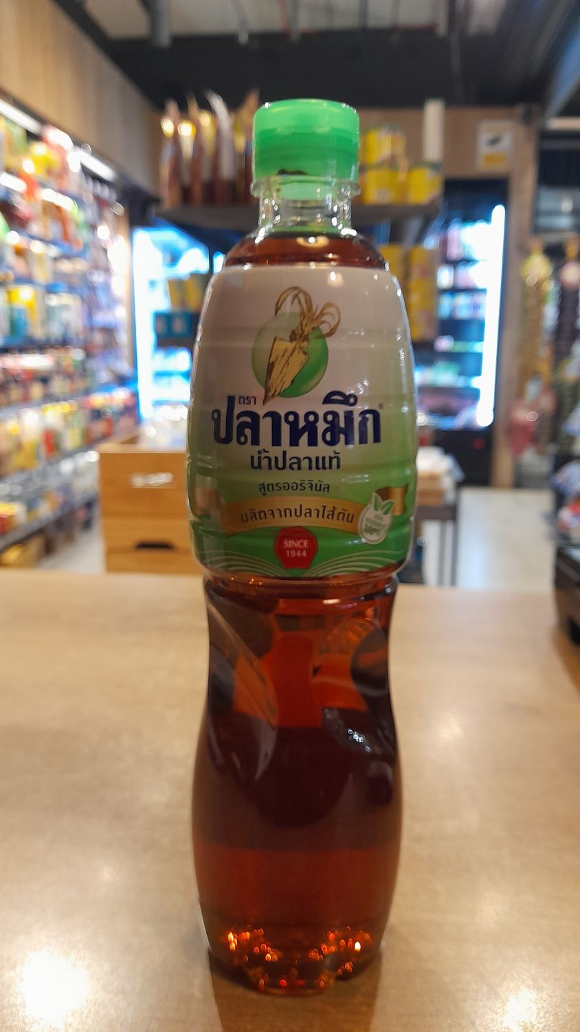 Squid Brand Fish Sauce 700 ml