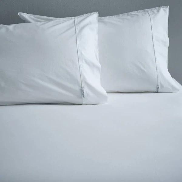 Canningvale Vintage Softwash Cotton Double Fitted Sheet Pack - White