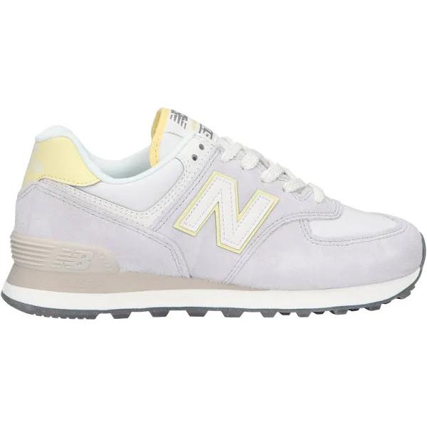 New Balance Women's 574 - Grey/White/Yellow (Size 9.5)