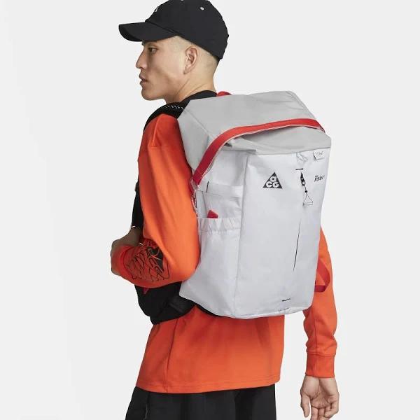 Nike ACG Aysén Day Pack (32L) - 50% Recycled Polyester - White