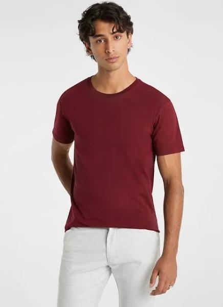 yd. Relaxed Basic Tee in Red XL