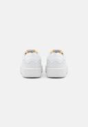 New Balance Unisex CT302 White - Size 9