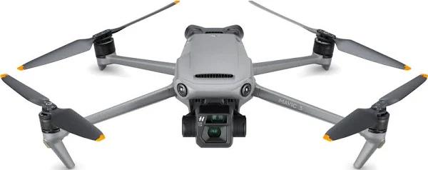 DJI Mavic 3 Fly More Combo Drone