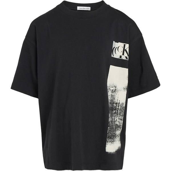 Calvin Klein Jeans Glitched Monogram T-Shirt in Black 6