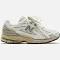 New Balance 1906R Sea Salt Marblehead