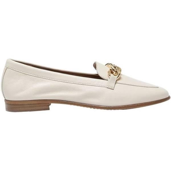 Sandler Lyla Flat Leather Loafers in Cream 36