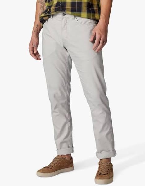 Rodd & Gunn Gunn Straight Fit Jean Short Leg in Oatmeal 44