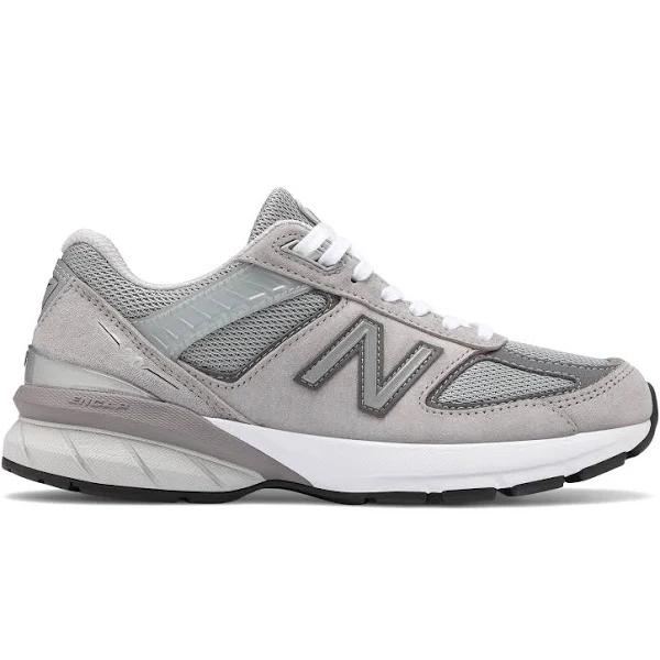 New Balance Women's Made in USA 990v6 Grey - Size 5