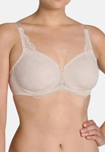 Triumph Contouring Sensation Minimiser Bra Nude Beige