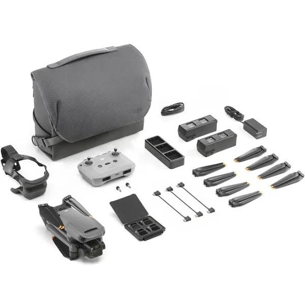 DJI Mavic 3 Drone - Fly More Combo