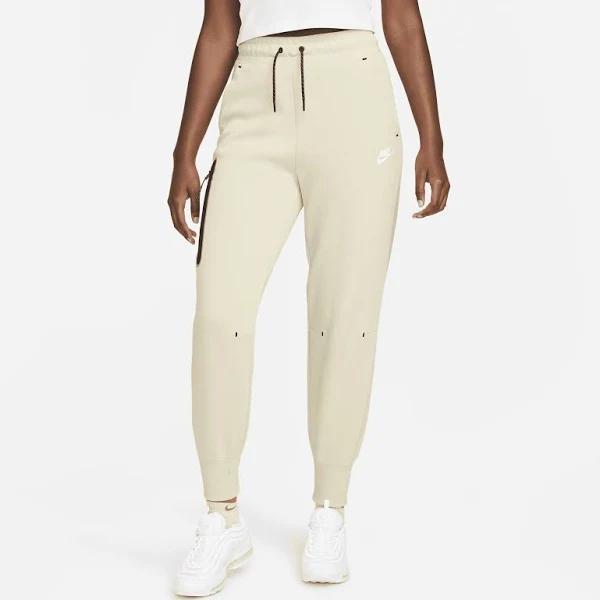 Nike Sportswear Tech Fleece Women's Trousers - Brown