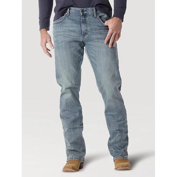 Wrangler Men's Retro Slim Fit Bootcut Jean