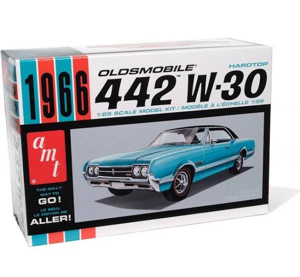 AMT - 1/25 1966 Olds 442 Hardtop Plastic Model Kit