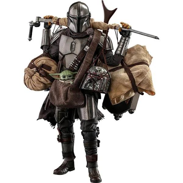 Star Wars: The Mandalorian - Mandalorian & Grogu Deluxe 1:6 Scale Action Figure Set