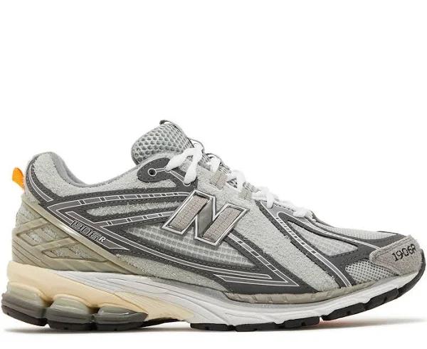 New Balance 1906R White Metallic Gold