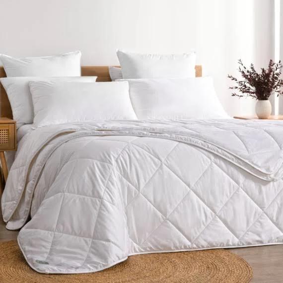 Wooltara Luxury Wool Quilt White by Freedom