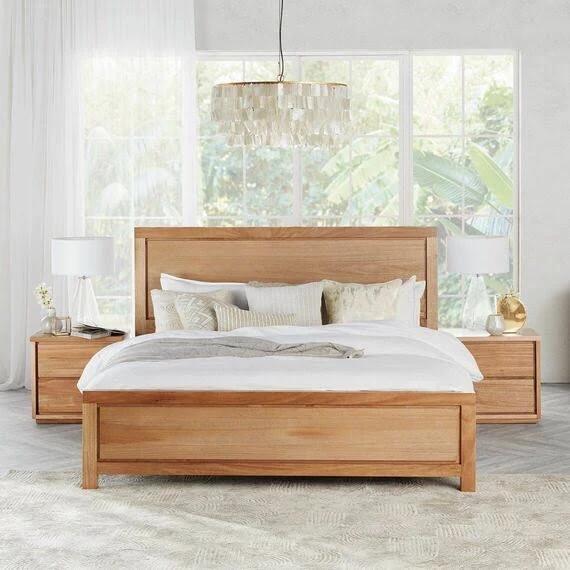 Hensley Bed Natural by Freedom