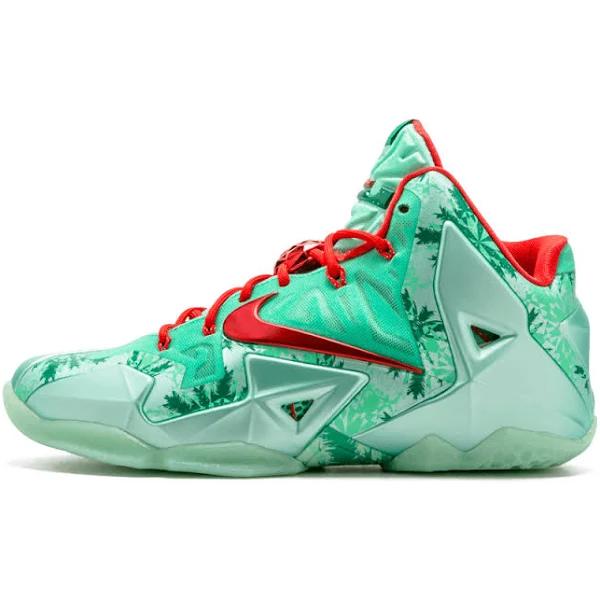 Nike LeBron 11 Christmas