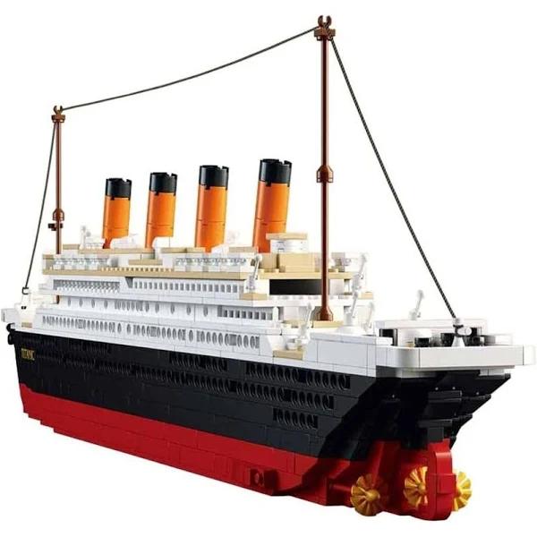 SuSenGo Building Bricks For Titanic 1021 Pieces Block Model Kit