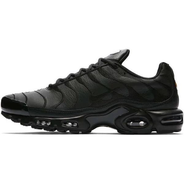 Nike Air Max Plus Men's Shoe - Black