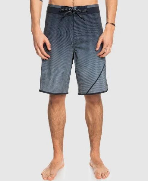 Quiksilver Surfsilk 20" Boardshorts in Black 32