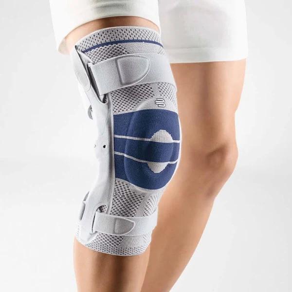 Bauerfeind - GenuTrain S Pro Knee Support - Titan - Right