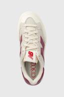 New Balance CT302 Panelled Sneakers Pink