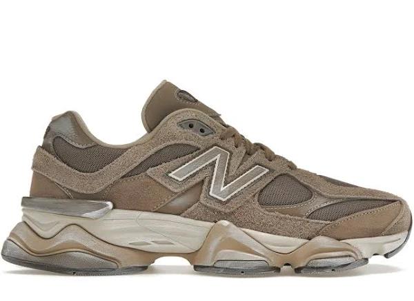 New Balance 9060 Mushroom