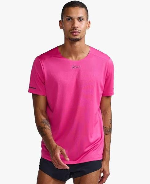 Light Speed Tech Tee, 2XU, M, Fuchsia/Black Reflective, Male