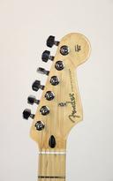 Fender Player Stratocaster HSS Maple Fingerboard - Black