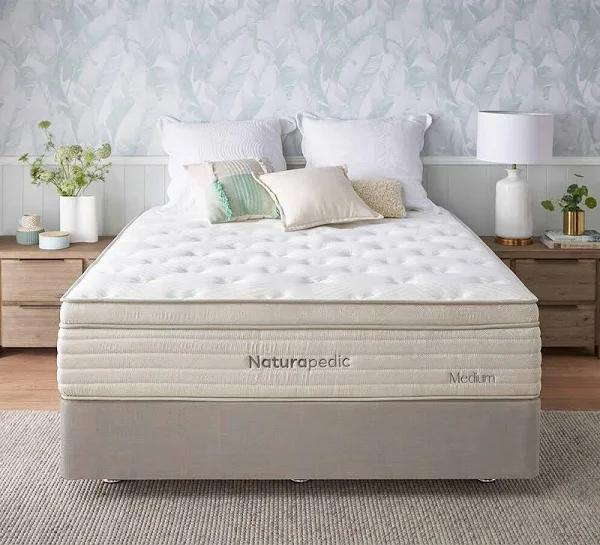 Naturapedic Queen Medium Mattress White