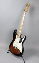 Fender Player Stratocaster Maple Anniversary 2-Color Sunburst