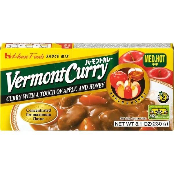 House Foods Vermont Curry Sauce Mix, Medium Hot - 8.1 oz box