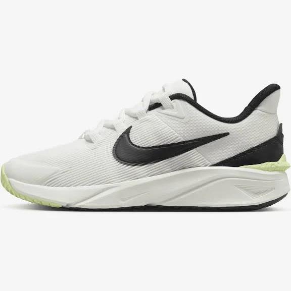 Nike Star Runner 4 NN Grade School | Black | Kids