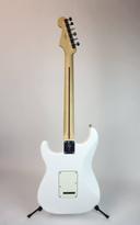 Fender Player Stratocaster HSS Maple Fingerboard (Polar White)