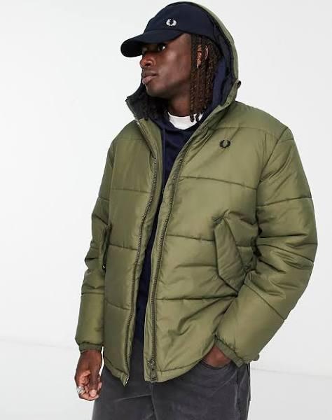 Fred Perry Short Quilted Padded Jacket in khaki-Green