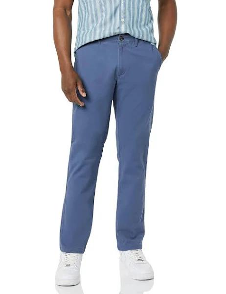 Amazon Essentials Men's Athletic-Fit Casual Stretch Chino Pant (Available in Big & Tall)