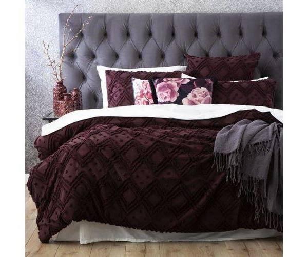 Park Avenue Medallion Cotton Vintage Washed Tufted Quilt Cover Set - Plum King