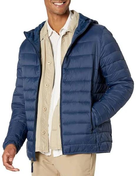 Amazon Essentials Men's Lightweight Water-resistant Packable Hooded Puffer Jacket