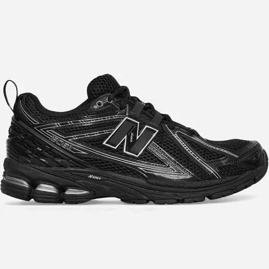 New Balance 1906R Male Size 7 - Black| AfterPay Available