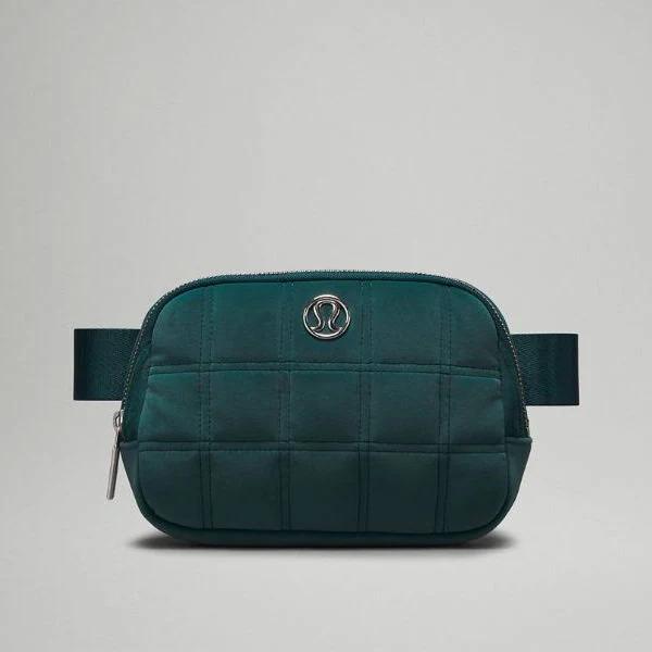 Everywhere Belt Bag 1L Quilted Velour in Storm Teal Size 1L *Quilted Velour | by lululemon