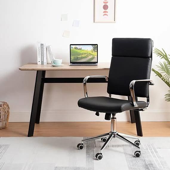 Cloquet Office Chair Black by Freedom