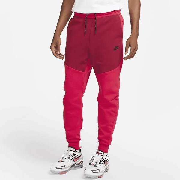 Nike Tech Fleece Joggers Very Berry